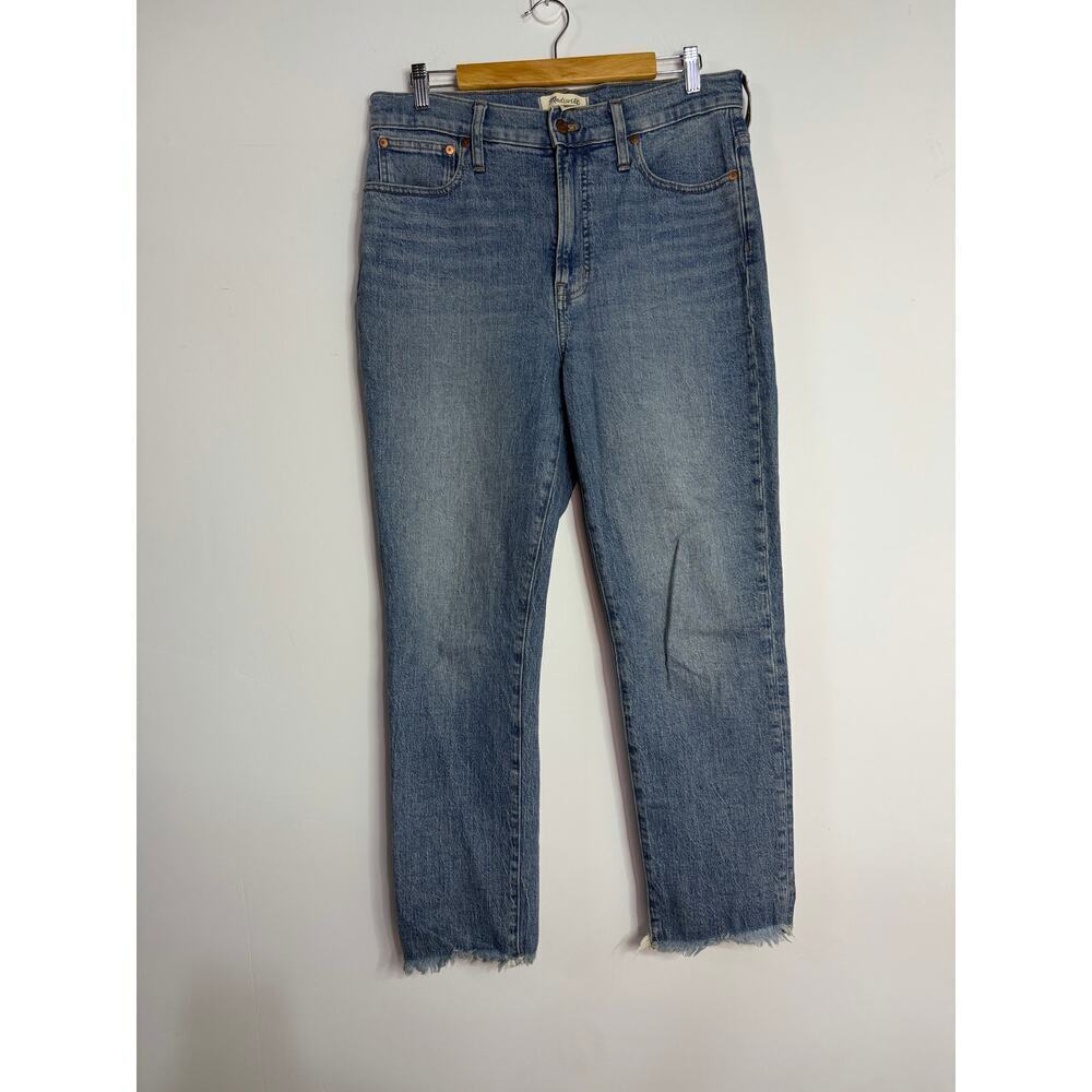Madewell The Perfect Vintage Jeans Size 30 with a raw hem